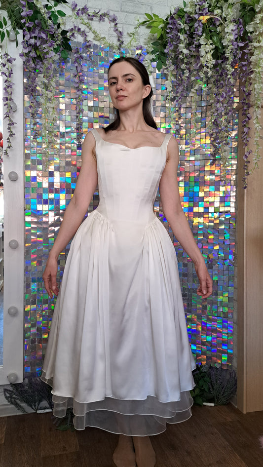 Wedding dress (IN STOCK, READY TO SHIP)